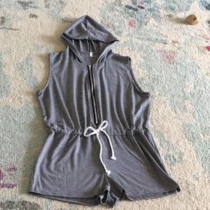 NWOT - Women’s Hooded Romper - Grey